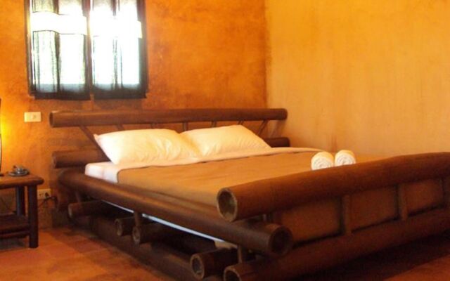 Akha River House