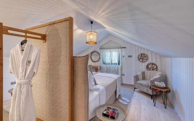White Rock Villas Lefkada Prestige Villa With Private Pool
