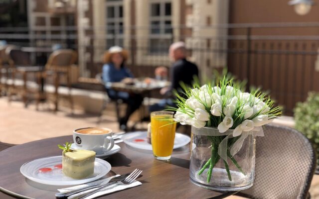 Carmella Boutique Hotel