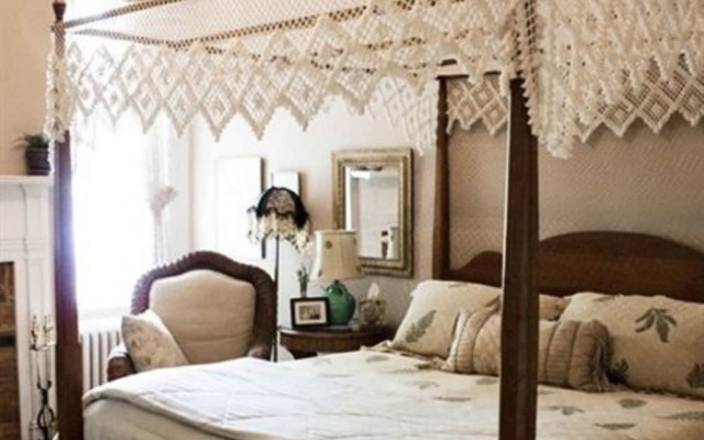 Ironclad Inn & Bourbon Room