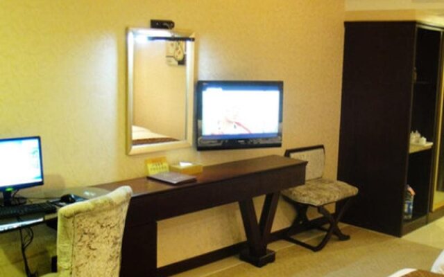 Shishi Wanjia Oriental Hotel