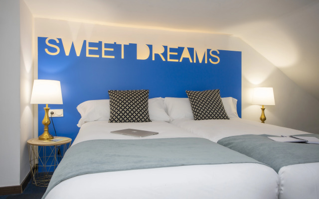 Casual Ilbira Granada Hotel