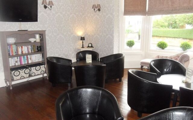 Powys Lodge