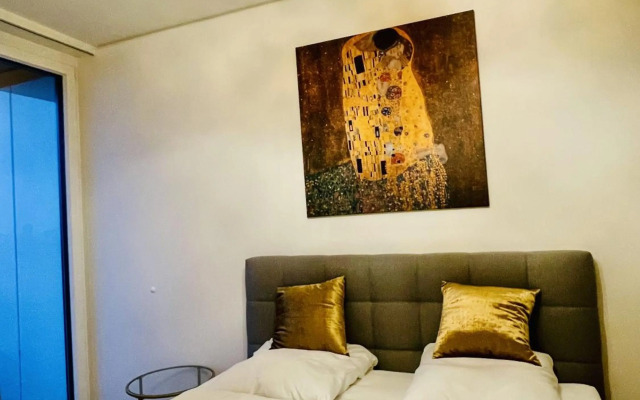 Royal Swan Skyline, Wien