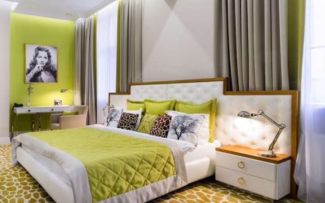 Mirax Sapphire Boutique Hotel 4*