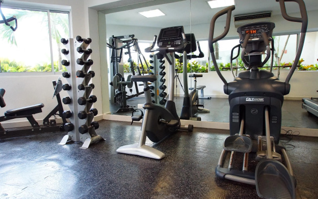 Adhara Express Hotel
