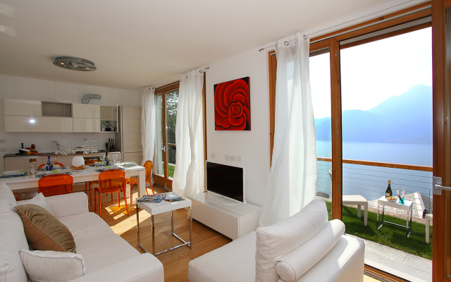 Riva Bellano Orchidea 3