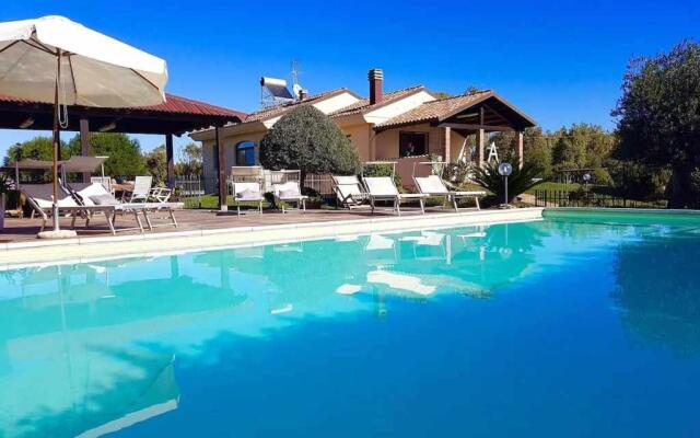 Ad Alghero Splendida Villa Mariposa con piscina per 14 persone