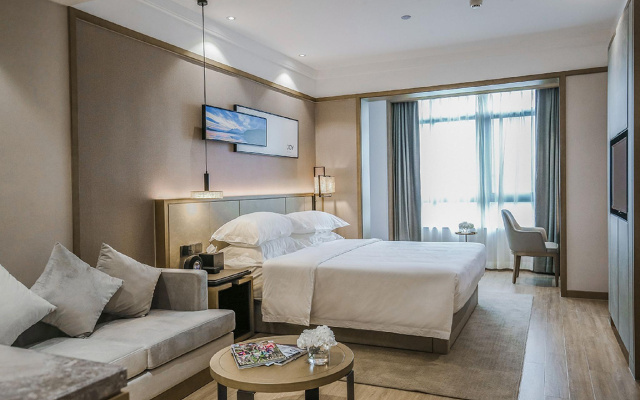 Joy Hotel
