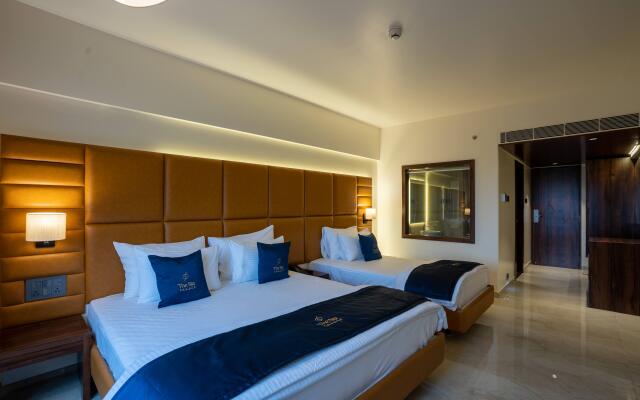 Mastiff Grand The Sia Palace Suites & Banquets, Khopoli (Nr. Imagica)