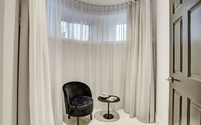 Bouticroom Studios Museums Premiumstays