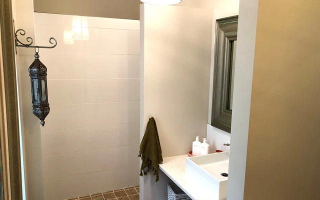 Shorebreak Beach House