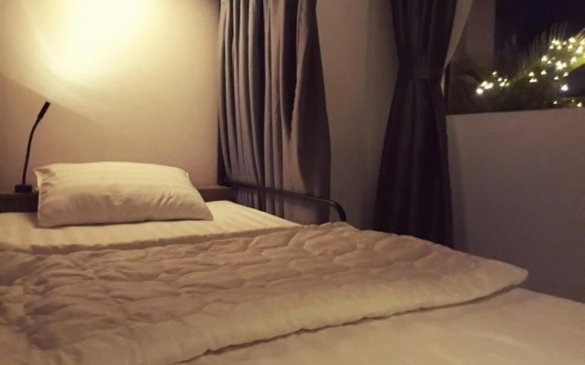 Adora Central Park Hostel