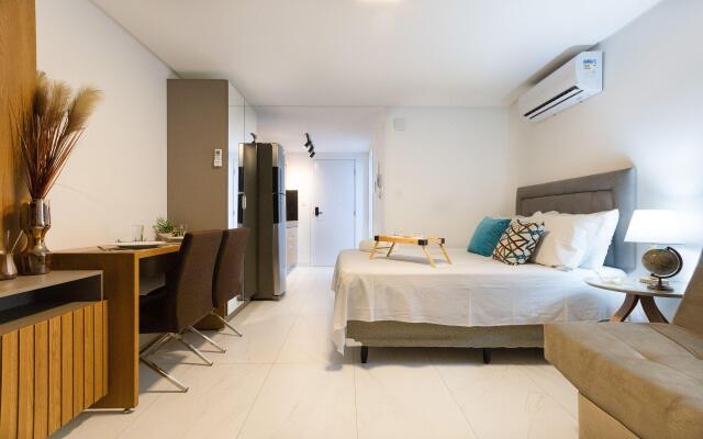 Unity #420 - Apartamento beira mar por Carpediem