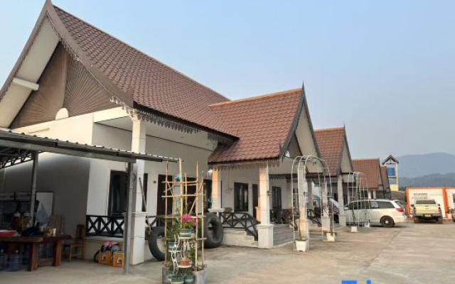 golden sunrise guesthouse