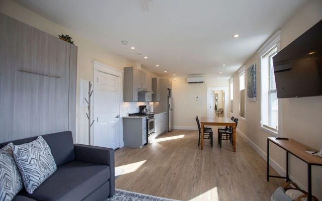 Stirling All Suites Hotel