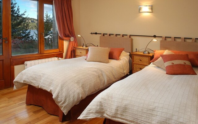 Ultra Luxury 6Bed 5.5Bath HV1