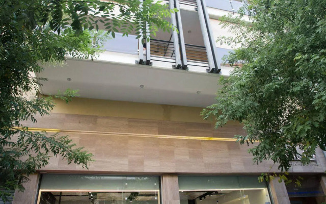 Polis Apartments