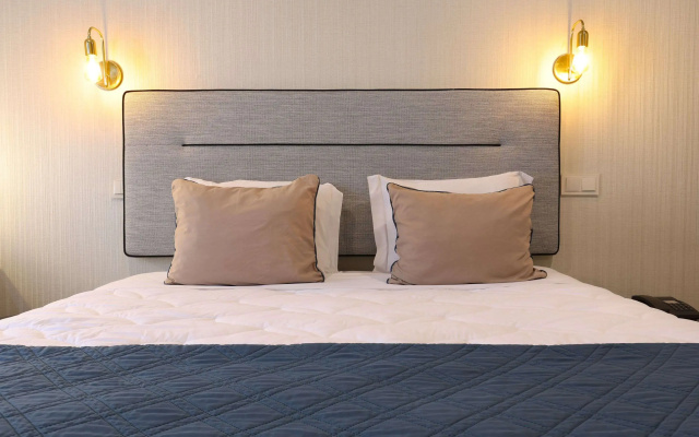 Hotel América