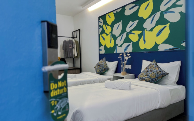 Traveller Ark Hotel & Bunks – Guest Rooms – Kuala Lumpur