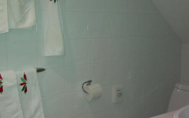 Kongo Hotell
