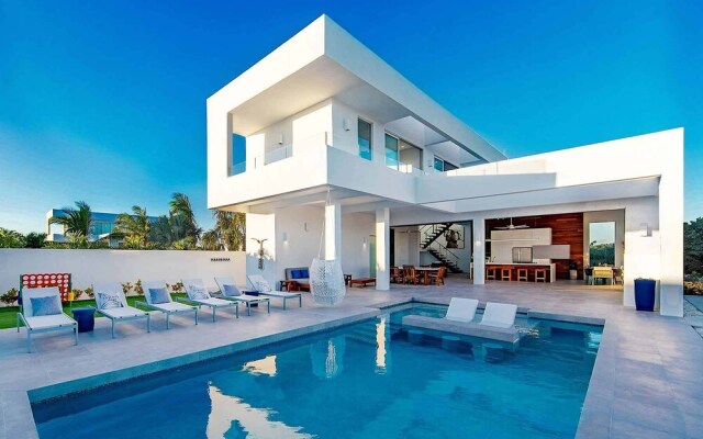 Luxury 3bdr Villa with Private Pool, Oceanview and Hotel Amenities v4