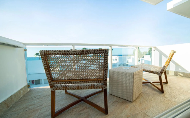 Presidential Suites Lifestyle Cabarete - Room Only