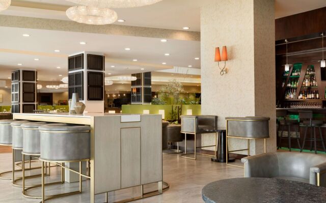 Embassy Suites Los Angeles - Glendale