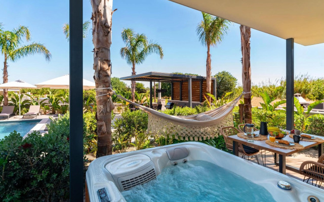 Palmeral Luxury Suites