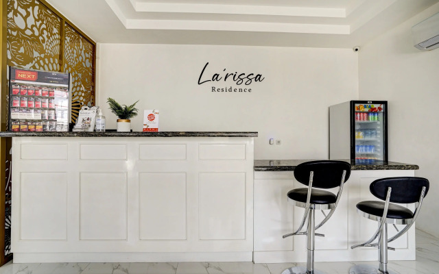 OYO 90164 La'rissa Residence