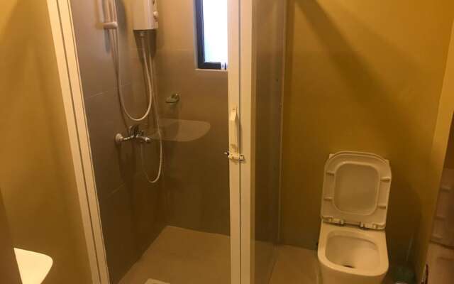 Babylon Oslob Coast Guesthouse