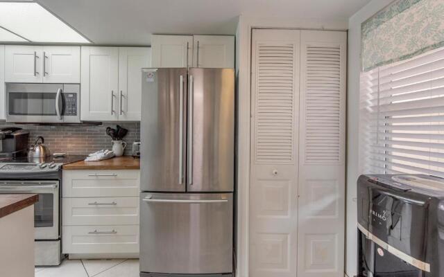 516 Madeira Norte Condo