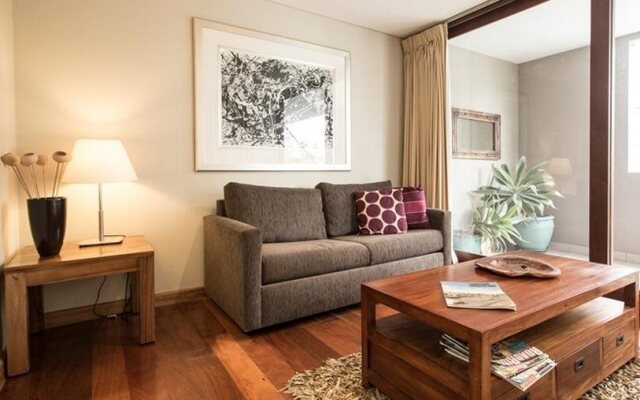 2/21-25 Fletcher Street - Casablanca at Bogarts