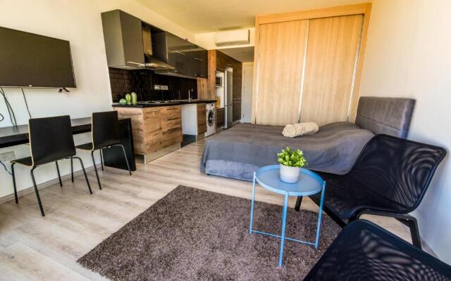 Hotel Standard Stylish Studio - contactless check-in&check out