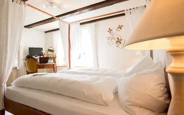 Hotel zur Rebe