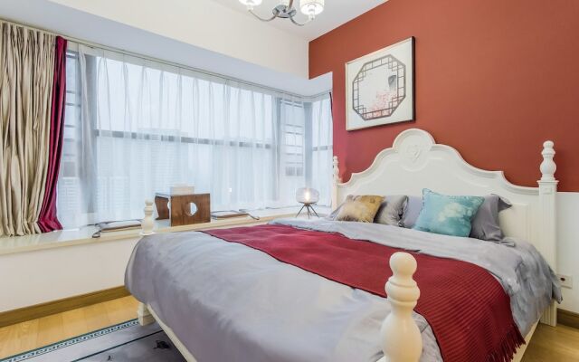 Locals Boutique Apartment Huafa Plaza 18