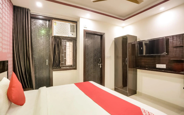 OYO Flagship BD Palace
