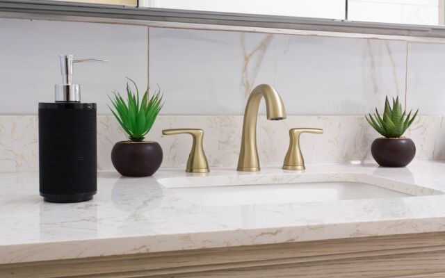 Cheerful & Beautiful 3-Bedroom Ranch