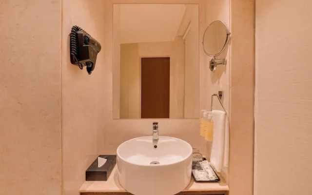 Lemon Tree Hotel, Noida