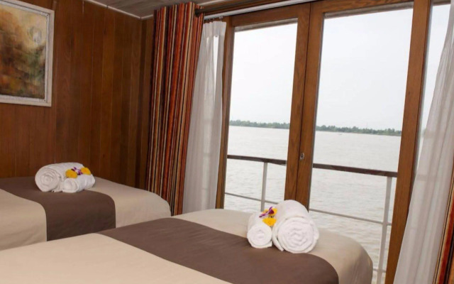 L'Amant Cruise