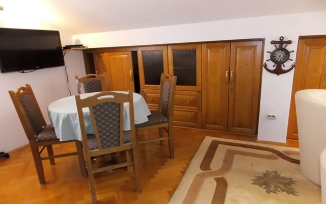 Apartment Ivo - with parking : A3 - 2. KAT Malinska, Island Krk