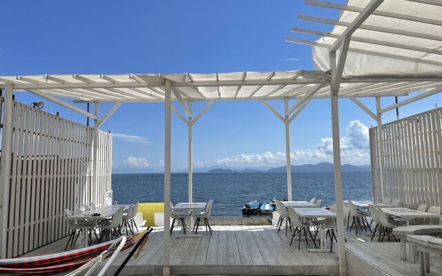 BEACH HOUSE at WANI BASE