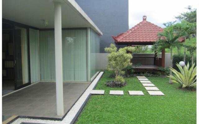 Q Villa Management