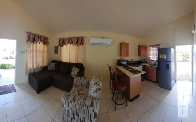 Charming 2-bed House in Portmore Gated Community