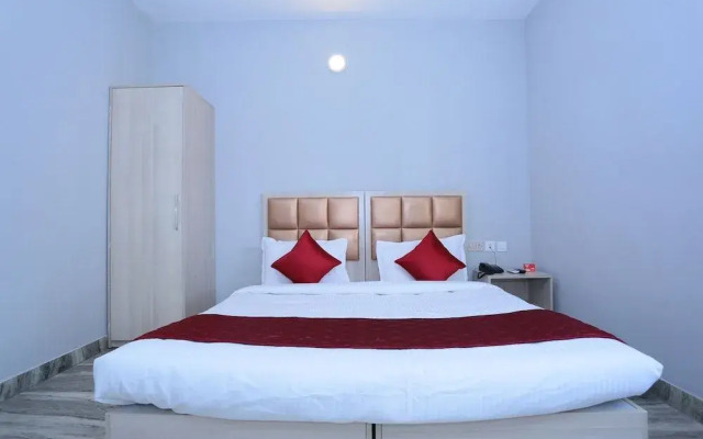 OYO Flagship 16910 Hotel Prince Palace