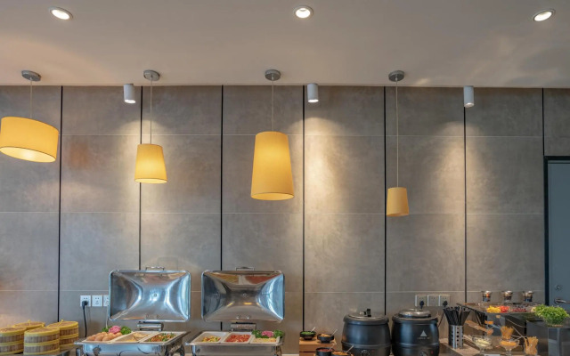 Homeinn Plus Hotel (Suzhou Wanda Plaza Subway Station)