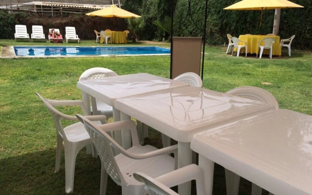 Huanchaco Gardens
