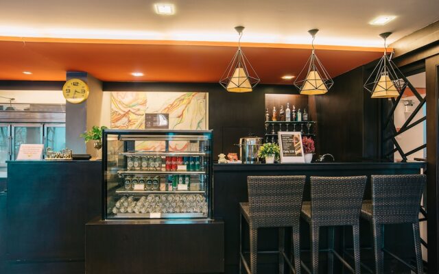 eastin hotel