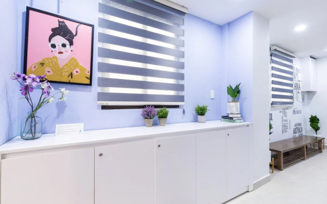 Cozrum Homes Charming Corner