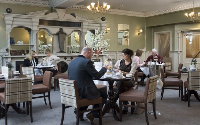 Four Seasons Hotel Carlingford